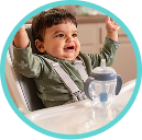 [Translate to Polish (Reborn) nuk.pl:] Baby with Learner Straw